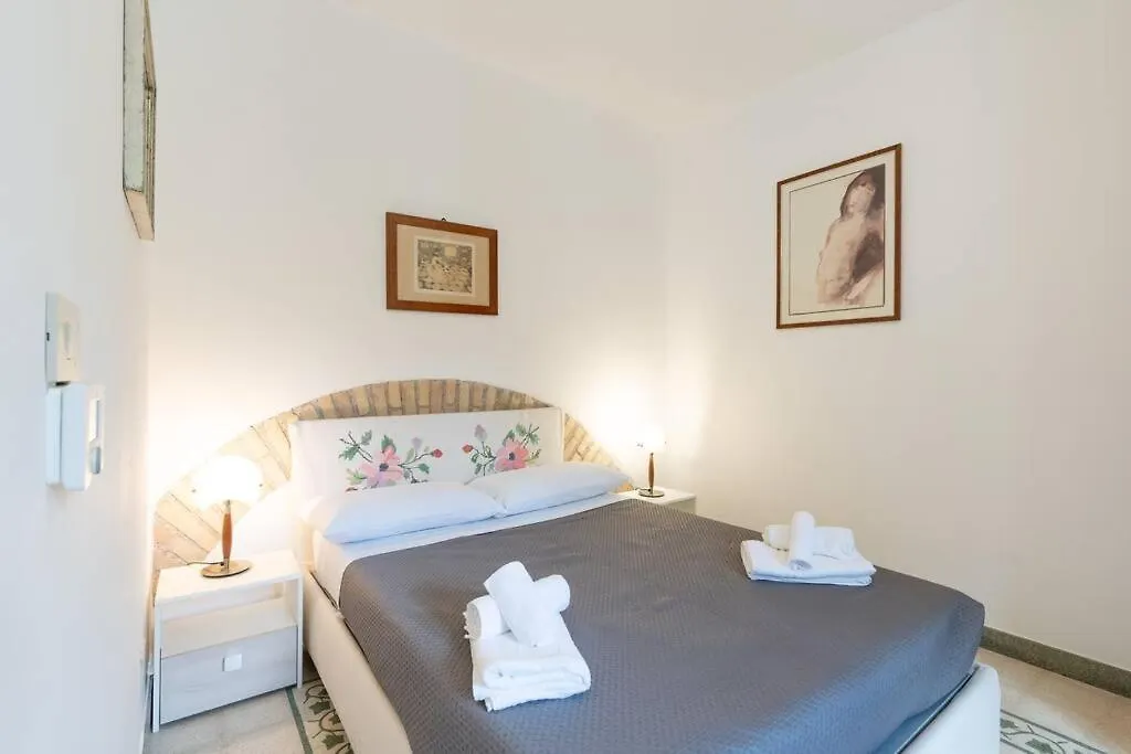 Holiday home A 300Mt Dalla Metro Linea C - Dimora Intima E Tranquilla Rome